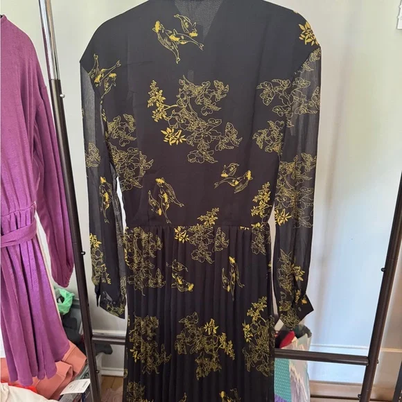 NWT Poet Elegant Black and Gold Haiku Dress - Picture 5 of 7